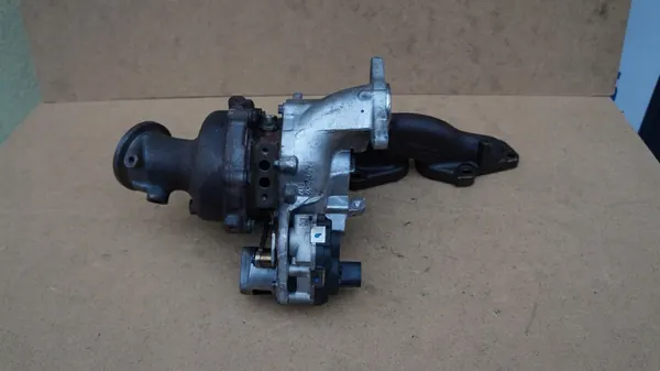 AUDI A4 A5 A6 Q5 2.0 TDI Turbo 05L253019K image 3