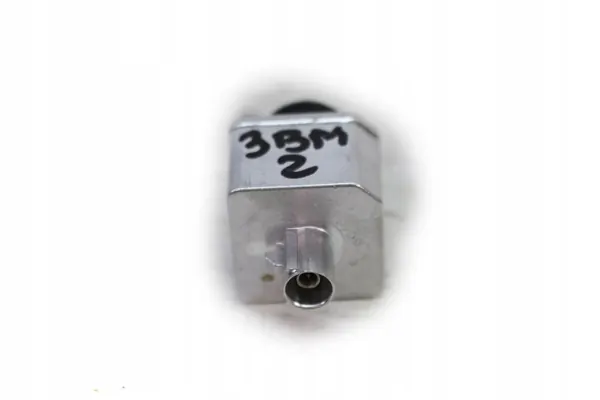 Botón maletero BMW 2 U06 OEM 8494246 + cámara trasera image 9