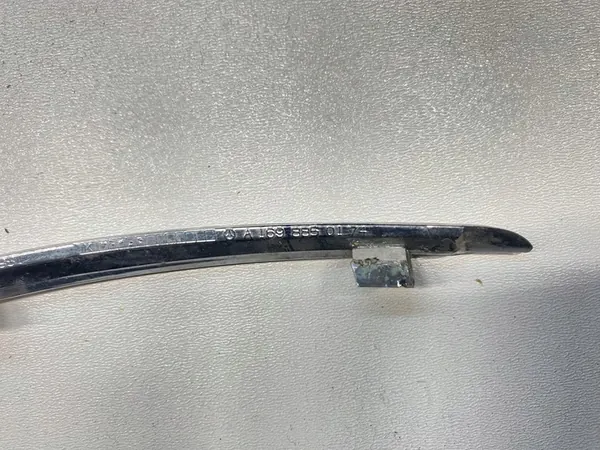 Rivestimento paraurti cromato anteriore sinistro Mercedes A-Class W169 image 3