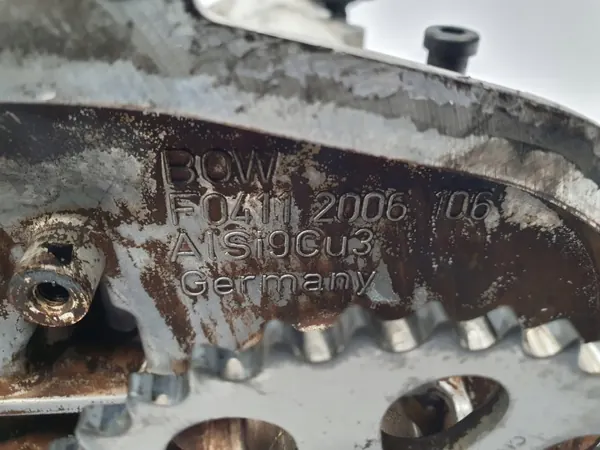 Venttiilikansi OEM 03E103475T VW Polo IV 1.2 image 3