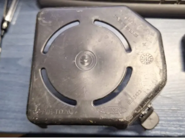 Hornfäste Renault Kangoo III IV Z.E OEM image 2