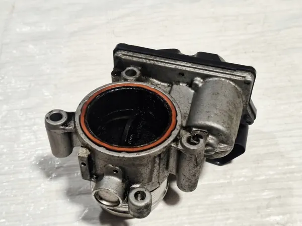 Soupape de papillon OEM 03L128063D pour VW Passat B6 2.0 TDI image 4