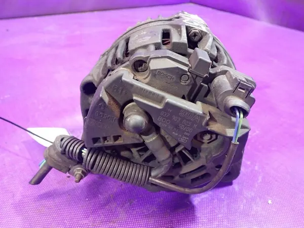 VW LUPO 98-05 1.0 50KM Vaihtovirtageneraattori 037903025M image 5