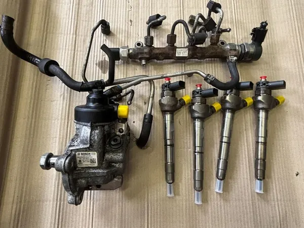 Ensemble Système de Carburant Audi VW Seat Skoda 1.6 TDI CRK image 1