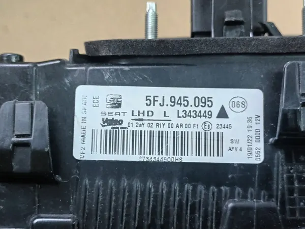 Lámpara trasera izquierda SEAT TARRACO LIFT image 7