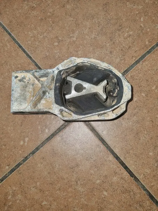 Engine Mount Volvo XC40 XC60 II 2.0B Mild-Hybrid image 3