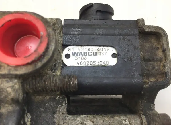 Relaisventil Mercedes-Benz OEM 81521806019 image 6