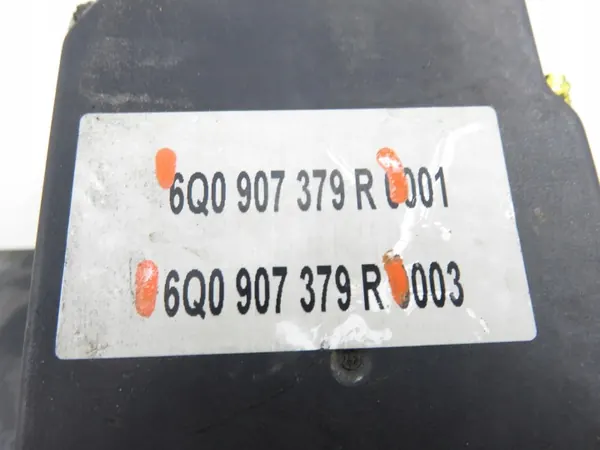 ABS-pomp OEM 6Q0907379R - Gebruikt Seat-onderdeel image 9