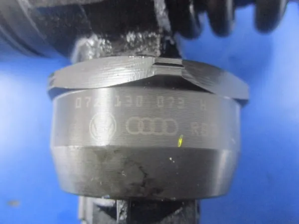 Pompe injection V10 5.0TDI OEM 07Z130073H - Occasion image 4