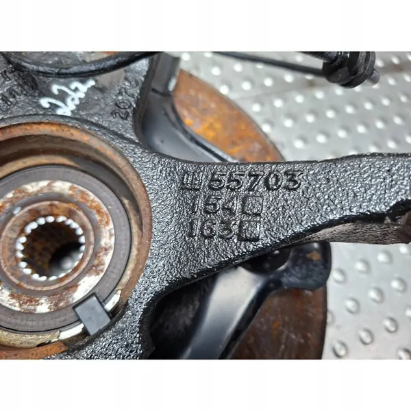 Mozzo anteriore sinistro Opel Corsa D 55703154 image 4