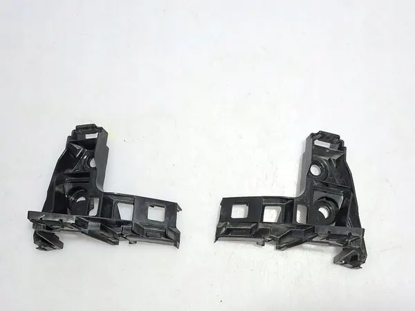 VW Golf VII Deslizadores de Montagem do Para-choque Traseiro Conjunto image 10