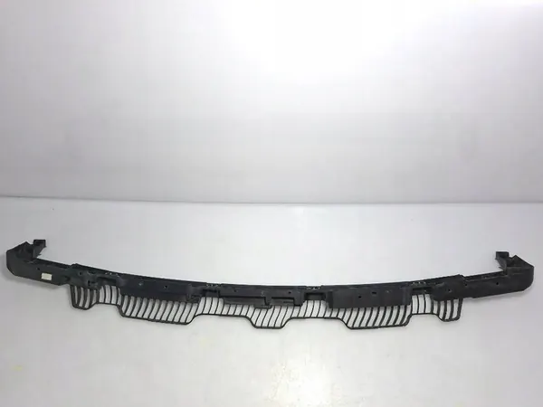 VW Golf VII Deslizadores de Montagem do Para-choque Traseiro Conjunto image 3