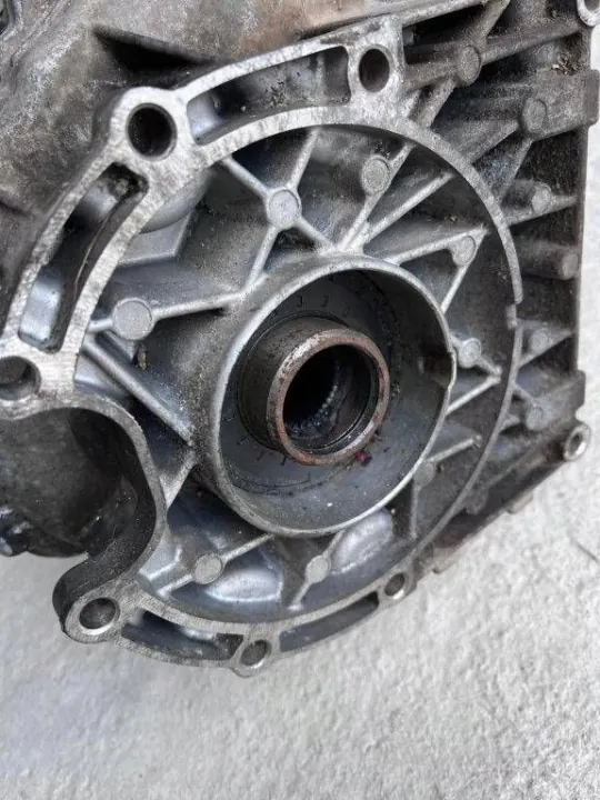 Land Rover Range Rover L322 2012 Reducerare OEM 8454228038 image 4