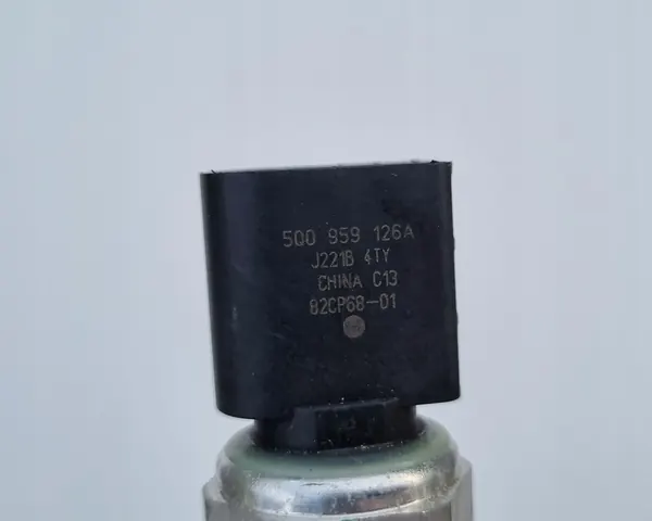 Ilmastointiletku VW Audi Skoda 5Q0820741C image 3