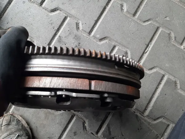 Renault Kaksimassavoltti 8200715613 image 5