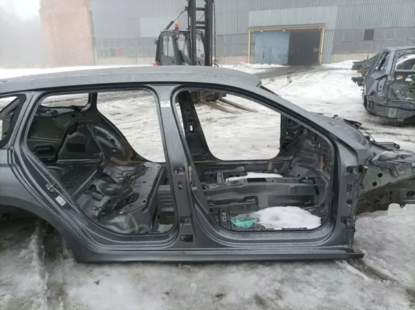 OEM Lochow-327528- Oikea Pitkä Kynnys Skoda Octavialle image 2
