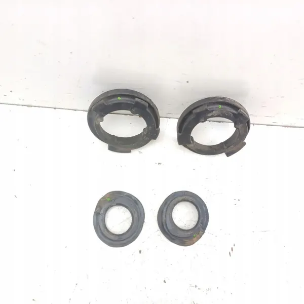Kia OEM 55331E4000 Takaosan jousituen istuin - Käytetty image 5