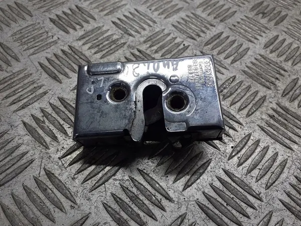 Vänster Framdörrslås Audi 80 B3 1.8 S OEM 893837015D image 3