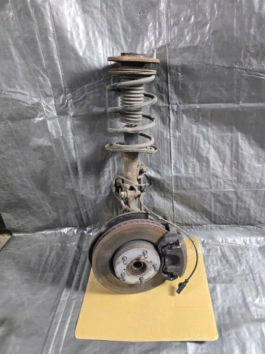 Toyota Auris II rechte Vorderlenker OEM 00003 image 2