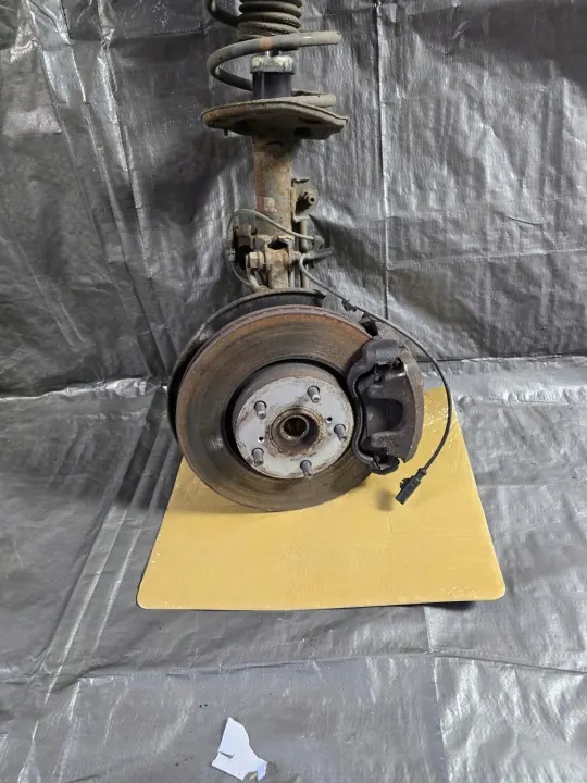 Toyota Auris II rechte Vorderlenker OEM 00003 image 3