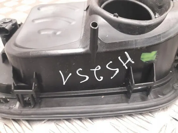 Fuel Filler Flap Ford Kuga III 2024 LV4B-S27936-AC image 6