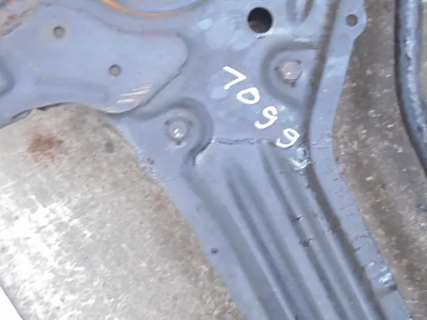 SEAT IBIZA II 6K Trave di Sospensione Anteriore OEM 1H0199315AA image 3