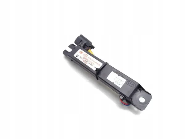 Hyundai Ioniq Innenantenne OEM 95420-G2300 image 10