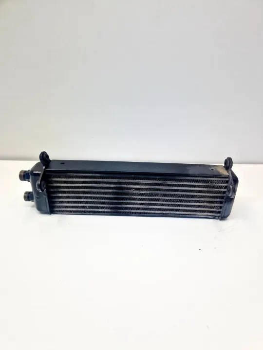 Refroidisseur d'huile d'occasion OEM 1295000400 Mercedes image 5