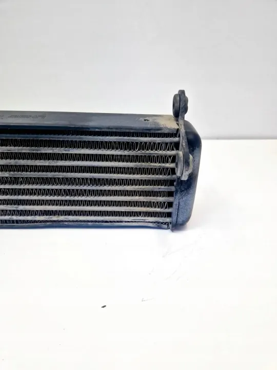 Refroidisseur d'huile d'occasion OEM 1295000400 Mercedes image 8