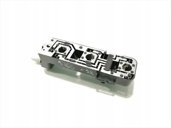 Douille d'ampoule arrière gauche Mercedes C-Class 2003-2007 image 6