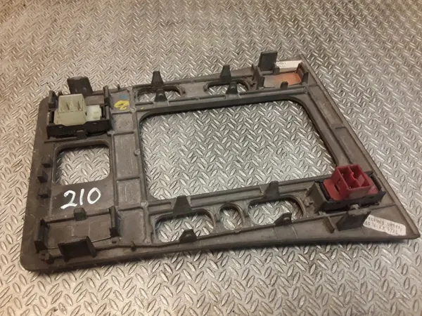 Cadre de levier gauche Mercedes-Benz E W210 OEM 2106831708 image 4