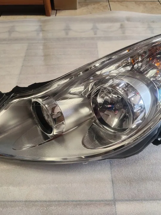 Faros izquierdo Opel Corsa D 2006-2009 OEM 93189357 image 3