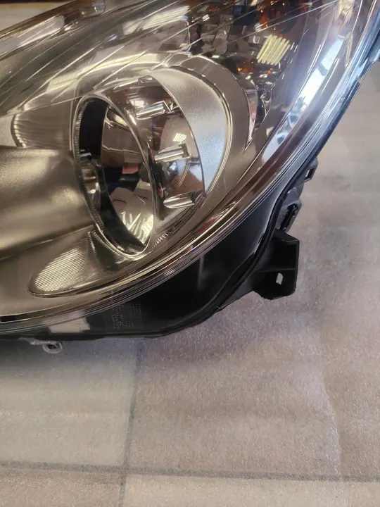 Faros izquierdo Opel Corsa D 2006-2009 OEM 93189357 image 8