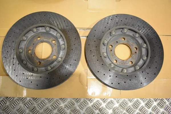 Jeu Disques & Étriers OEM 4M0615301BR Lamborghini image 3