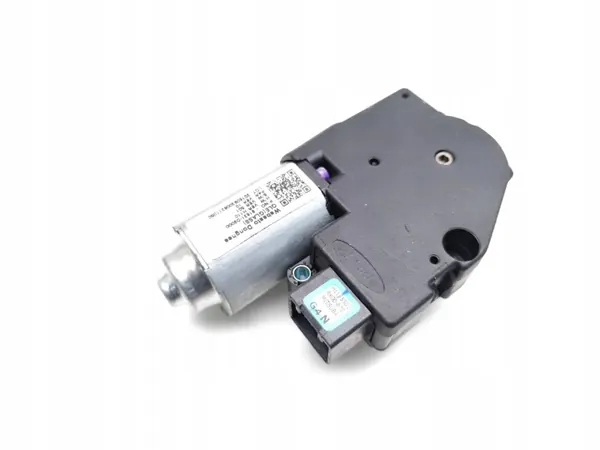 Kia Sportage Schiebedachmotor OEM 81631-D9000 (2018) image 10