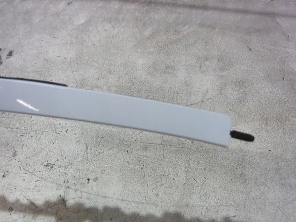 BMW X5 F15 Raspador Ventana Izquierdo OEM 7387917 Blanco image 4