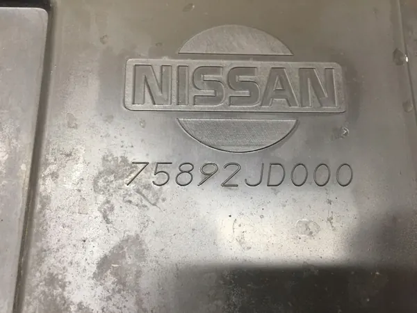 Nissan Qashqai J10 Etupuskuri Aluslevy image 3