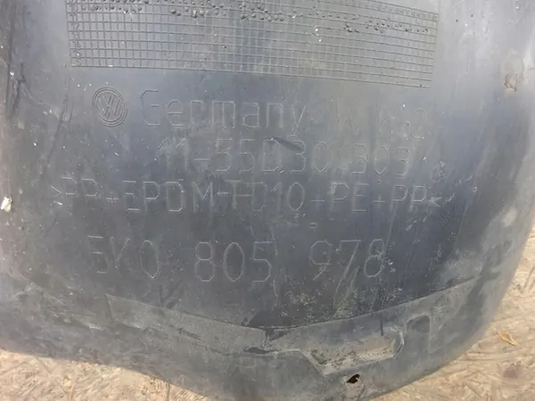 VW GOLF VI 08-12 Right Front Wheel Arch 5K0805978 image 5