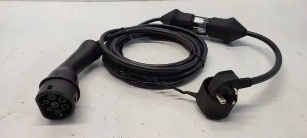 Câble de charge Volvo XC40 OEM 32257798 image 3
