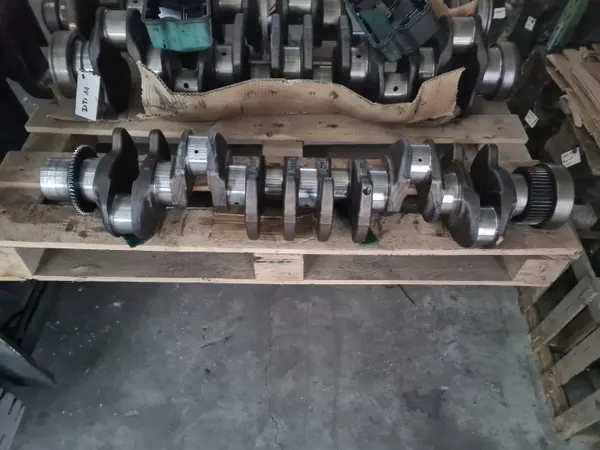 WAŁ KORBOWY RENAULT MIDLUM DXI 7 VOLVO FL FE D7F image 3