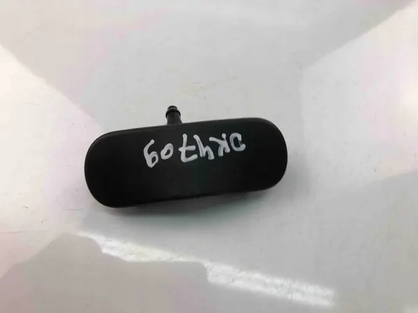 Ruitensproeier AUDI A3 CABRIO 8V3955987A image 2