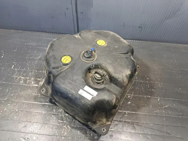 Tanque AdBlue Mercedes Sprinter OEM A0994710475 image 4