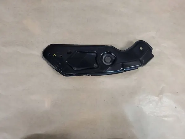 Support supérieur phare OEM 5F0806930 pour Seat Leon III 2013-20 image 3