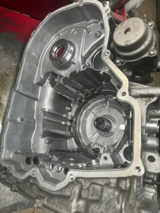 Carcasa Trasera Ford OE 8F35 RFJM5P7006EE Usado image 3
