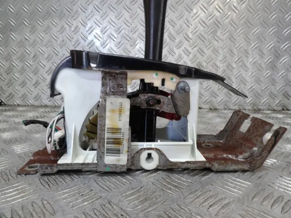 Selector de Marchas Jeep Cherokee KJ OEM P52109983AE image 8