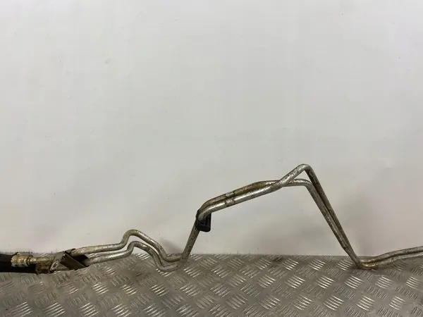 Tuyau de refroidissement d'huile Jeep Grand Cherokee 2015 image 8