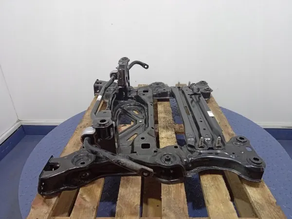 Skoda OE Front-Skihalter OEM 1EA199315K image 3