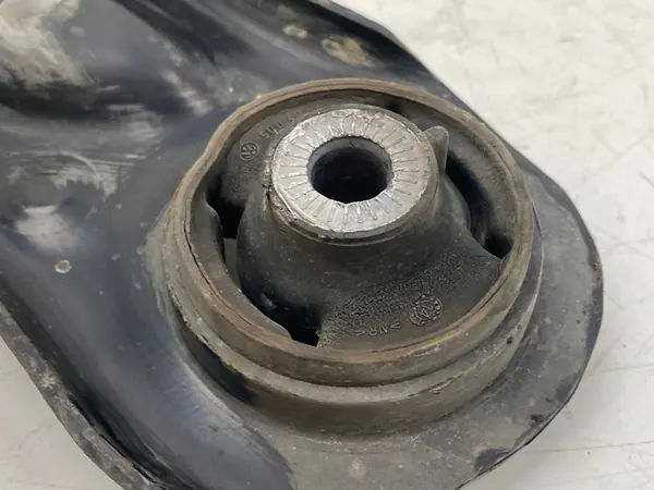 Braccio di Controllo Anteriore Destro Audi A3 8V VW Golf VII OEM 5Q0407152L image 7