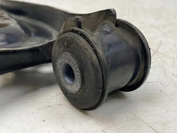 Braccio di Controllo Anteriore Destro Audi A3 8V VW Golf VII OEM 5Q0407152L image 8