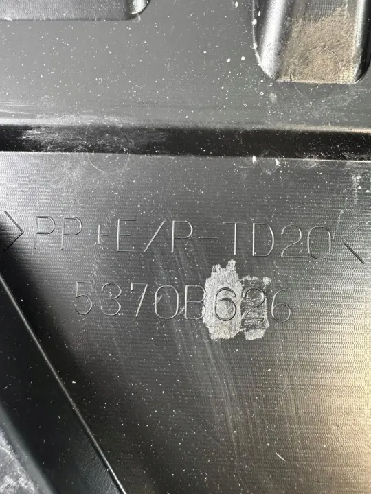 Mitsubishi OEM 5370B626 Cobertura Sob Para-choques image 5